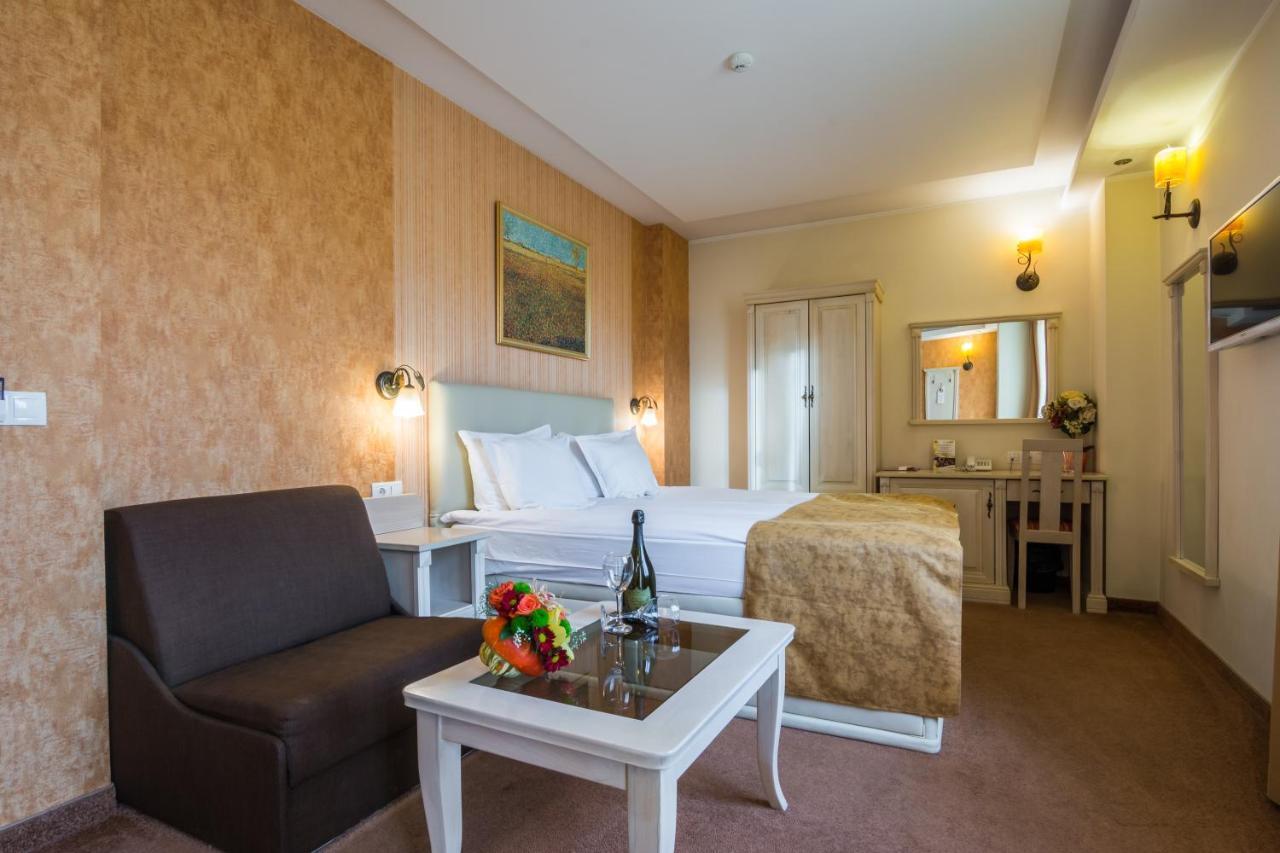 Hotel Adria 3*